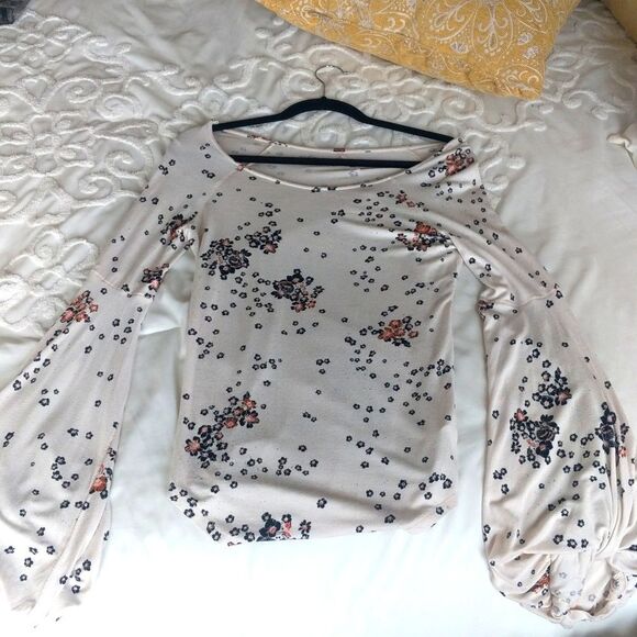 Free People-To The Tropics Tee.. Size L - Picture 3 of 12